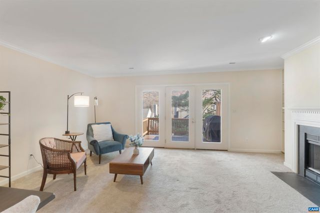 1265 MAPLE VIEW DR, Charlottesville, VA 22902