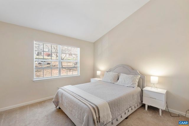 1265 MAPLE VIEW DR, Charlottesville, VA 22902