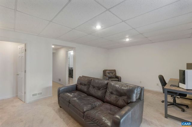 1265 MAPLE VIEW DR, Charlottesville, VA 22902