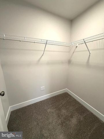 4129 RIDGEVIEW AVE, Mechanicsburg, PA 17055