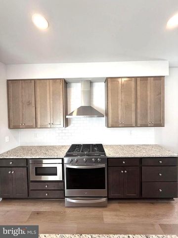 4129 RIDGEVIEW AVE, Mechanicsburg, PA 17055