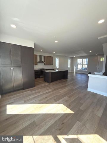 4129 RIDGEVIEW AVE, Mechanicsburg, PA 17055