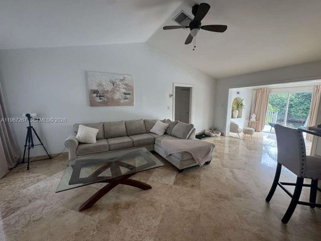 332 NW 47th Ave, Deerfield Beach, FL 33442