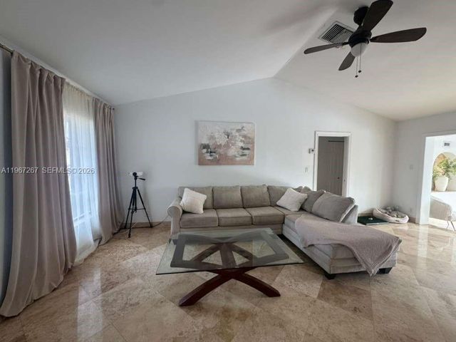 332 NW 47th Ave, Deerfield Beach, FL 33442