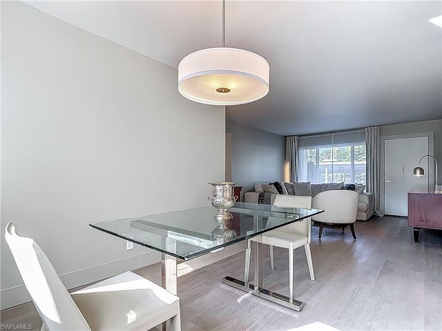 2544 1st ST # 102, Fort Myers, FL 33901