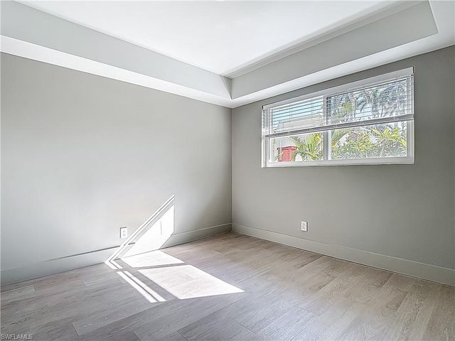 2544 1st ST # 102, Fort Myers, FL 33901