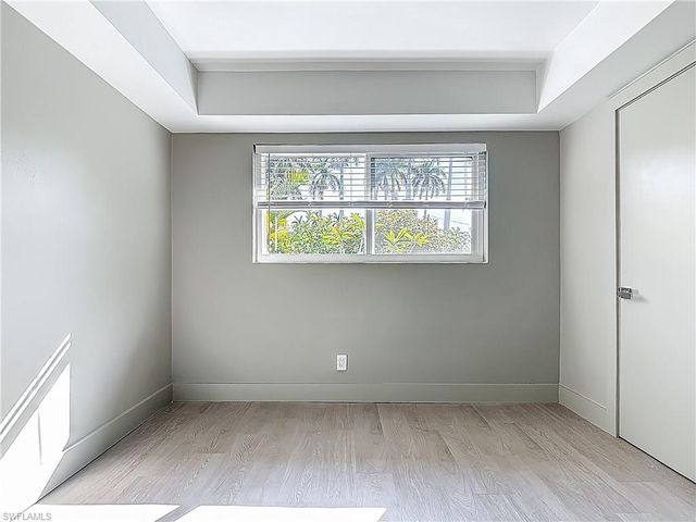 2544 1st ST # 102, Fort Myers, FL 33901