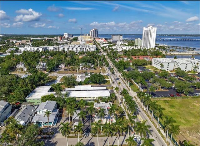 2544 1st ST # 102, Fort Myers, FL 33901