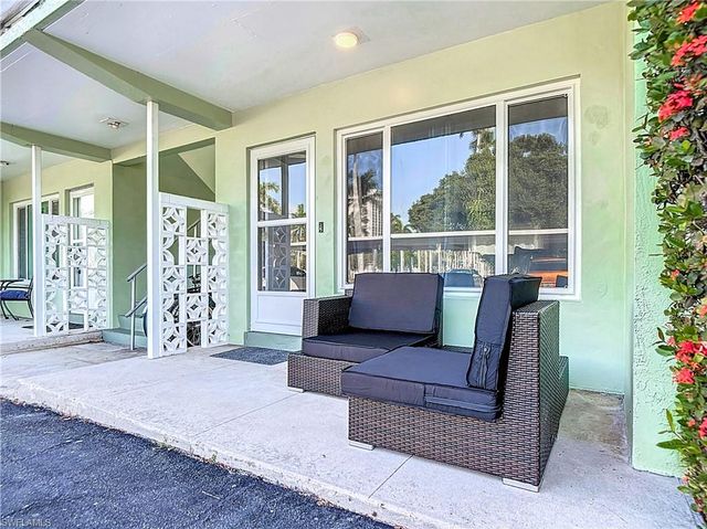 2544 1st ST # 102, Fort Myers, FL 33901