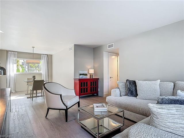 2544 1st ST # 102, Fort Myers, FL 33901