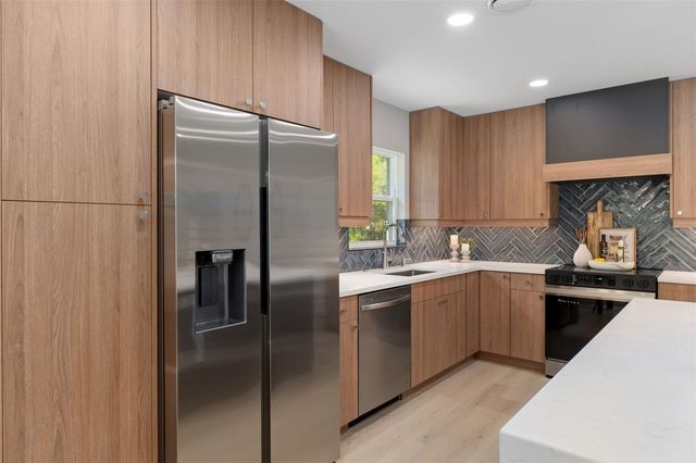 3316 E ANDERSON STREET, Inverness, FL 34453