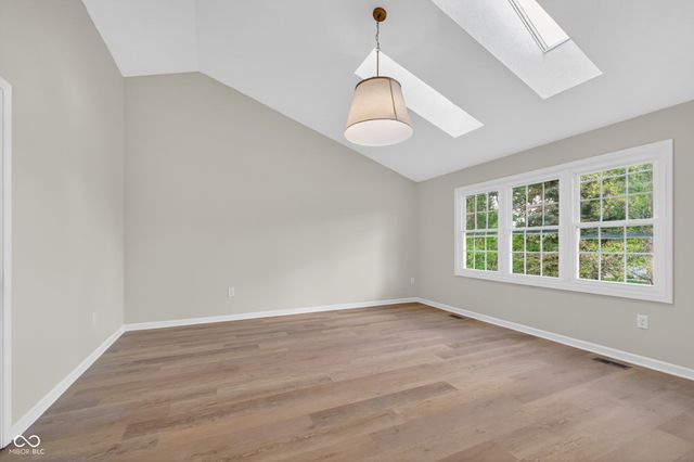 4864 Ashbrook Drive, Noblesville, IN 46062