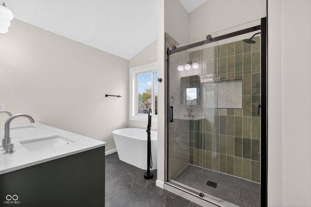 4864 Ashbrook Drive, Noblesville, IN 46062