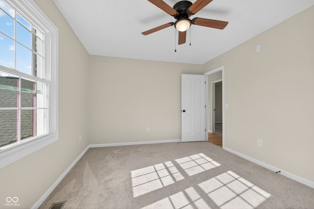 4864 Ashbrook Drive, Noblesville, IN 46062