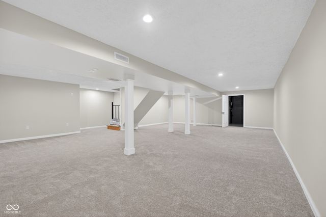 4864 Ashbrook Drive, Noblesville, IN 46062