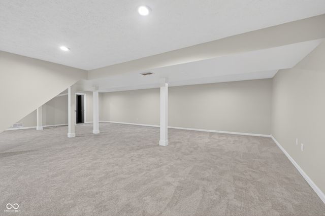 4864 Ashbrook Drive, Noblesville, IN 46062