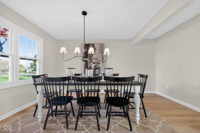 4864 Ashbrook Drive, Noblesville, IN 46062