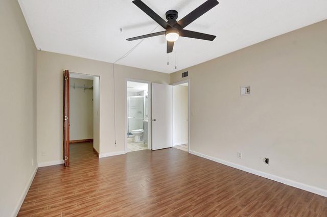 616 SEA PINE Way C2, Greenacres, FL 33415