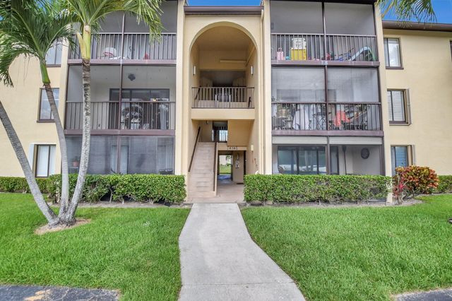 616 SEA PINE Way C2, Greenacres, FL 33415