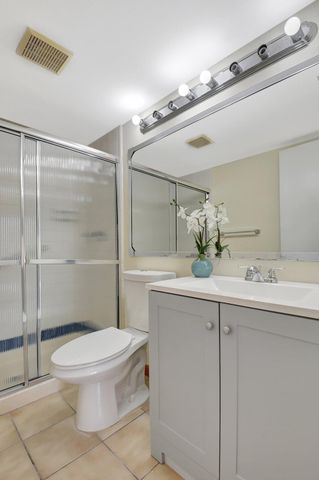 616 SEA PINE Way C2, Greenacres, FL 33415