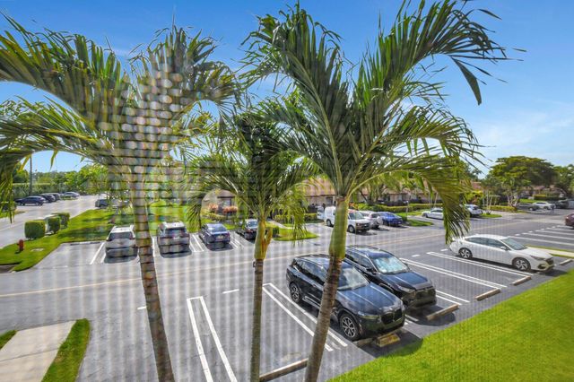 616 SEA PINE Way C2, Greenacres, FL 33415
