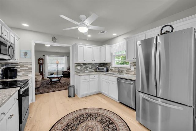 105 Briarcrest Drive, Jefferson, GA 30549