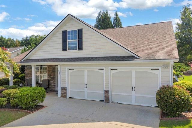 105 Briarcrest Drive, Jefferson, GA 30549