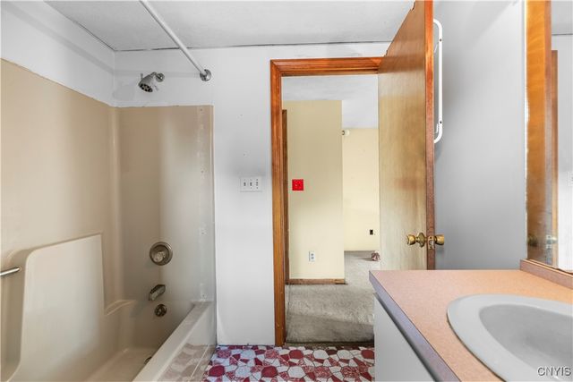 4273 State Route 26, Vernon, NY 13476