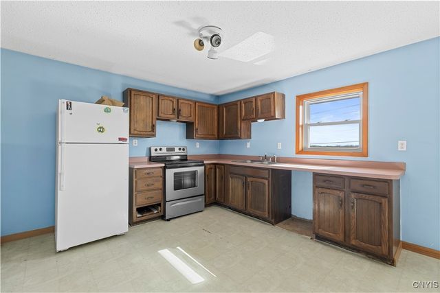 4273 State Route 26, Vernon, NY 13476