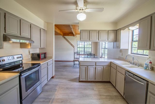 179 Cherry Springs Rd, Hunt, TX 78024