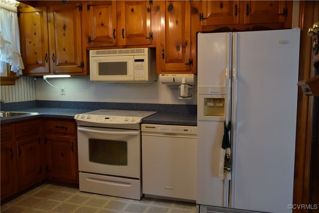 7962 Wynbrook Ln, Mechanicsville, VA 23111