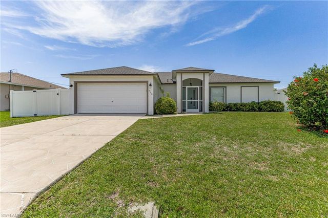 610 21st LN, Cape Coral, FL 33990