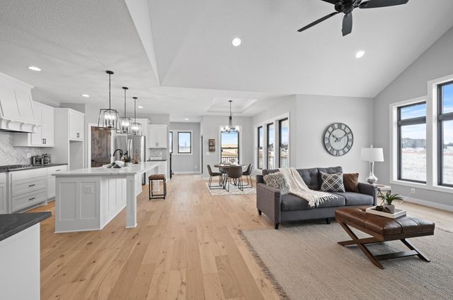 17870 Urbank Street NE, Ham Lake, MN 55304