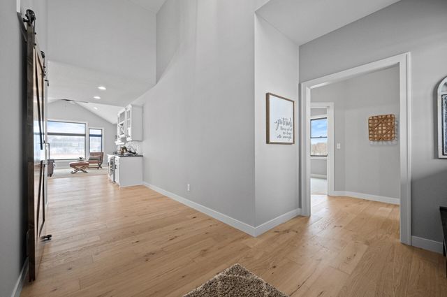 17870 Urbank Street NE, Ham Lake, MN 55304