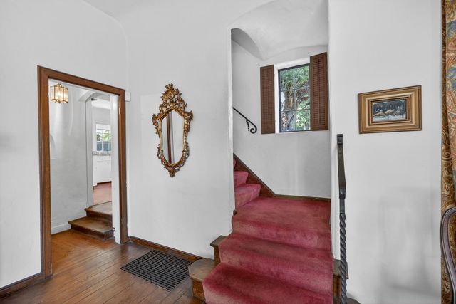 4117 H St, Sacramento, CA 95819