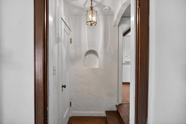 4117 H St, Sacramento, CA 95819