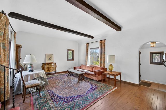 4117 H St, Sacramento, CA 95819