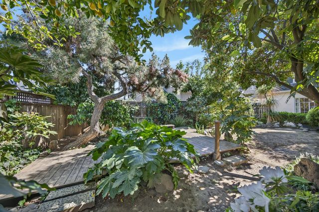 4117 H St, Sacramento, CA 95819