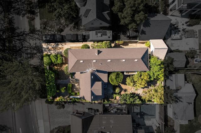 4117 H St, Sacramento, CA 95819