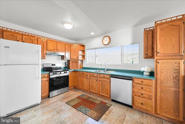457 WYNONAH DR, Auburn, PA 17922