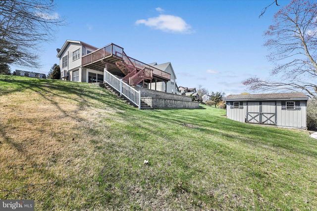 457 WYNONAH DR, Auburn, PA 17922