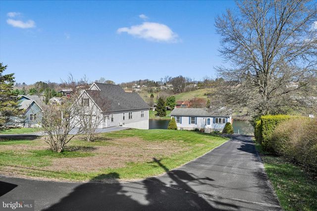 457 WYNONAH DR, Auburn, PA 17922