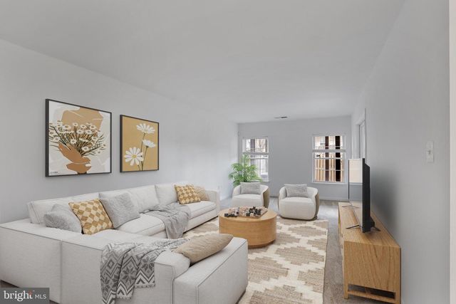 20381 FARMGATE TER, Ashburn, VA 20147