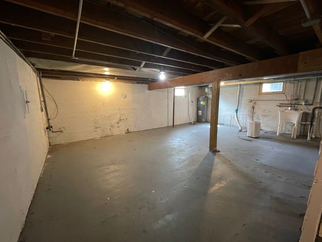 134 Hickory Road, Lake In The Hills, IL 60156