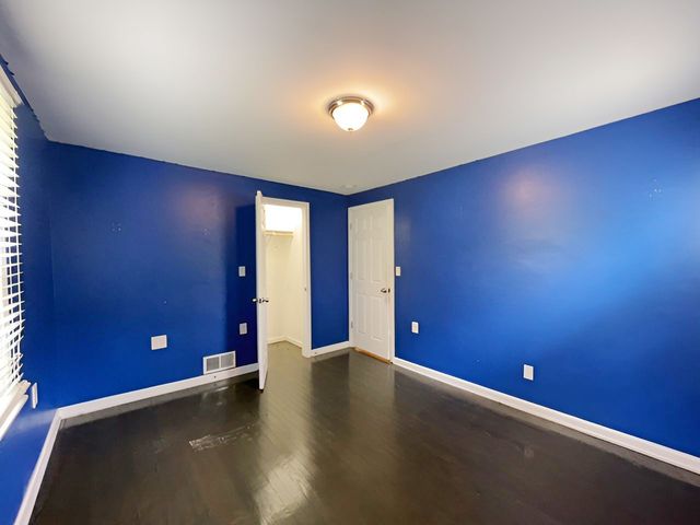 134 Hickory Road, Lake In The Hills, IL 60156