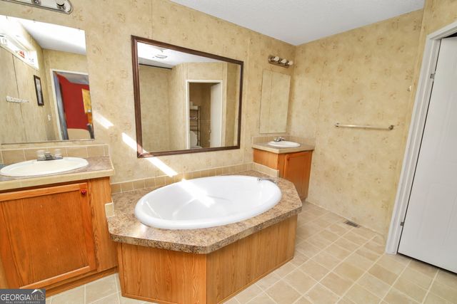 260 Blanchard Avenue, Pine Mountain, GA 31822