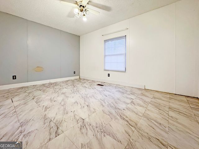 260 Blanchard Avenue, Pine Mountain, GA 31822