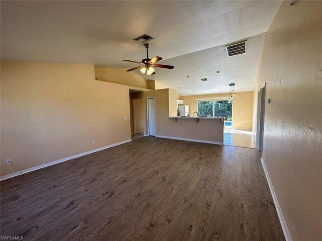 2718 NW 5th ST, Cape Coral, FL 33993