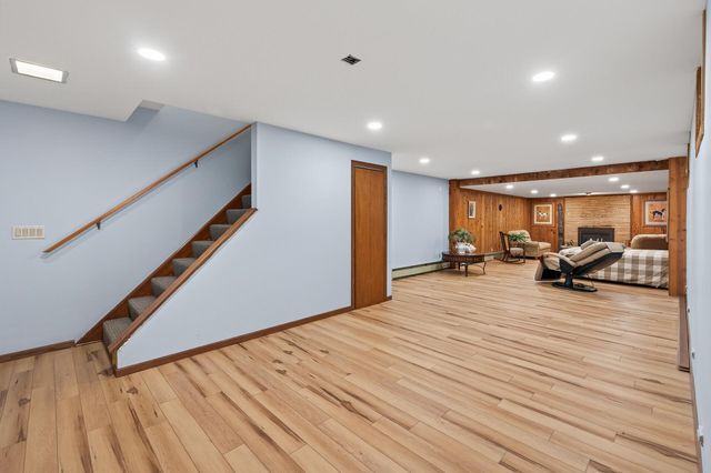 7610 Alden Way NE, Fridley, MN 55432