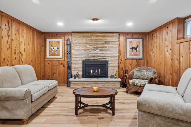 7610 Alden Way NE, Fridley, MN 55432